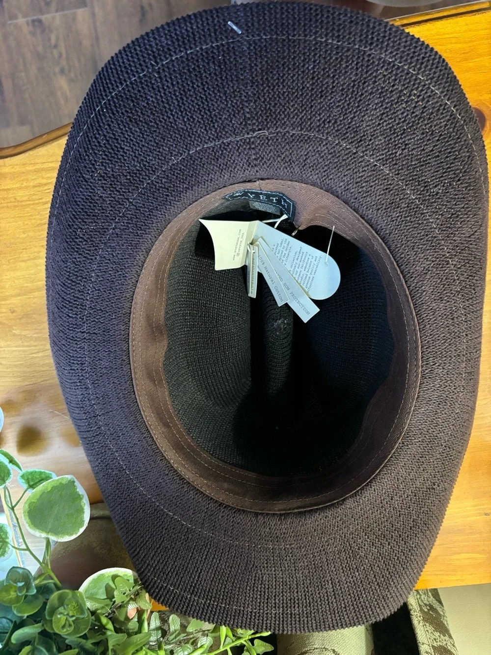 NWT Wyeth Evie Packable Mesh  Hat Brown